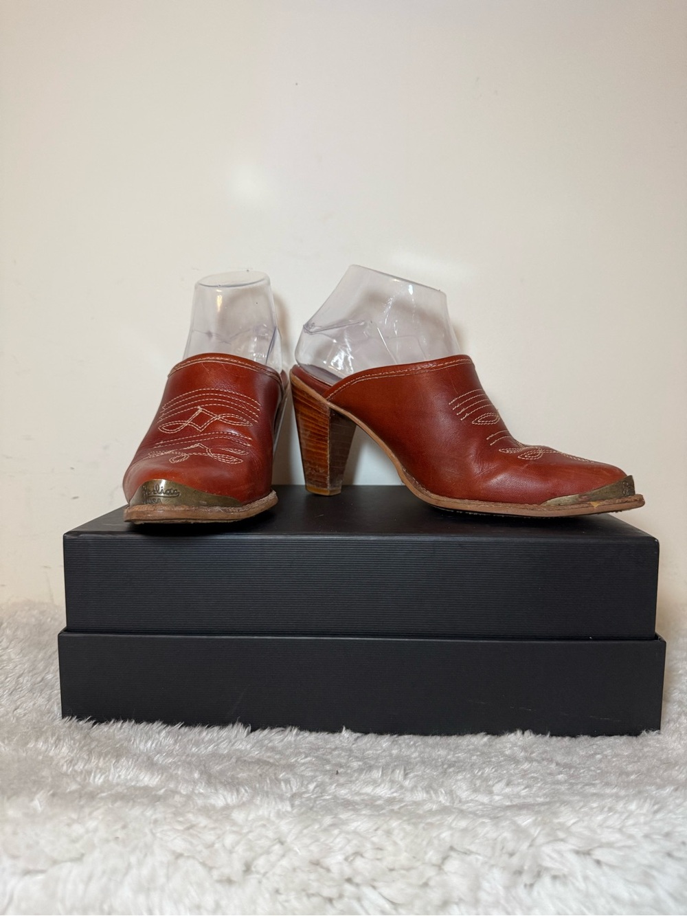 Vintage 80s Zodiac Brown Leather Cowboy Style Mules